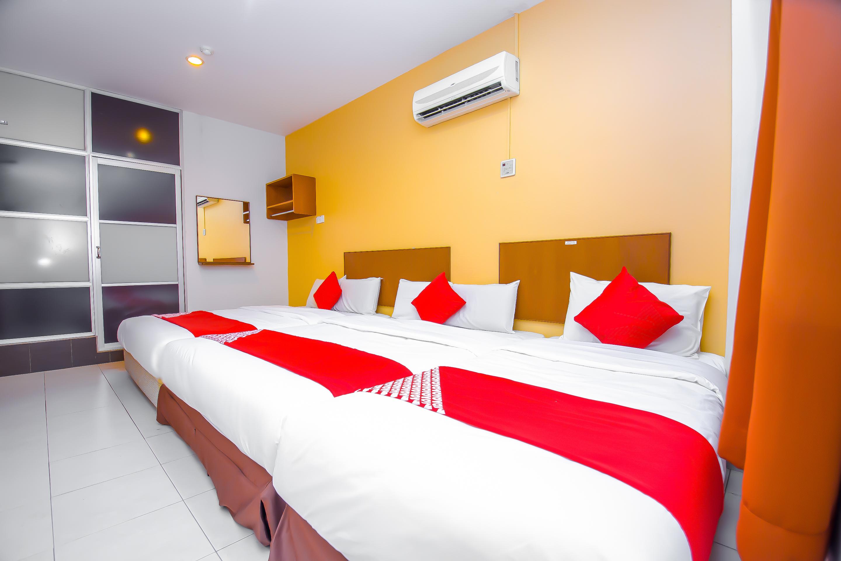 Oyo 582 Hotel Walk Inn Kampong Pasir Puteh  Exterior foto