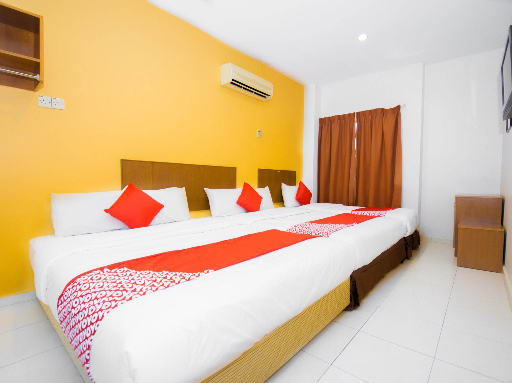Oyo 582 Hotel Walk Inn Kampong Pasir Puteh  Exterior foto